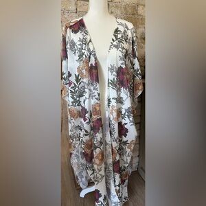 Hibluco Floral Kimono